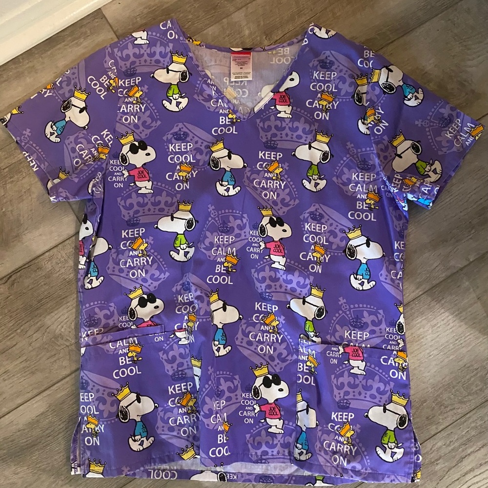 Peanuts Scrubs Top Sz M